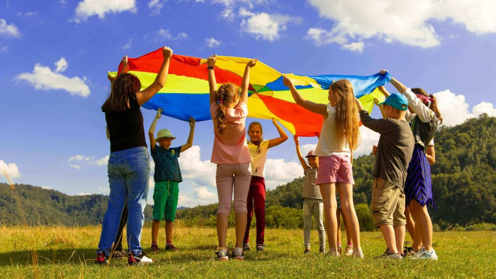 5 Fun Outdoor Play Centres for Kids in Gloucestershire