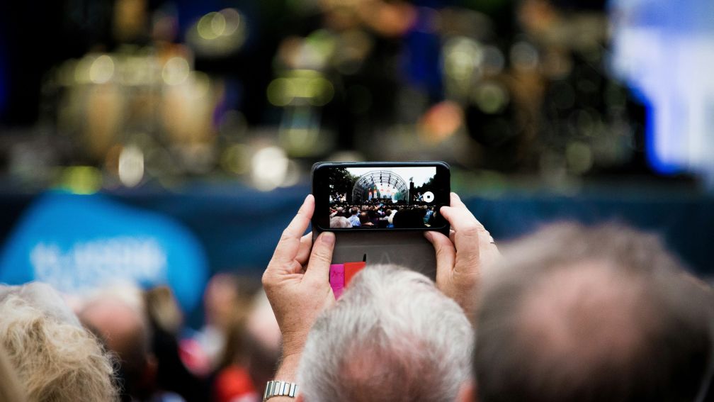 How to Keep Your Valuables Safe at Festivals