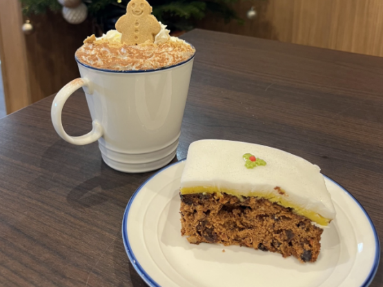 ginger-bread-hot-chocolate